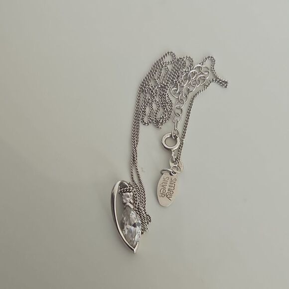 Simply Silver 925 Tear Drop Necklace Crystal - Picture 14 of 16